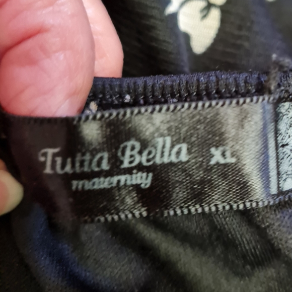 Black Maternity top with bows - Picture 3 of 3